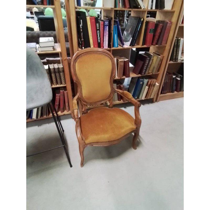 CABRIOLET ASSISE ET DOSSIER CAPITONNÉ TISSU OCRE STYLE REGENCE 