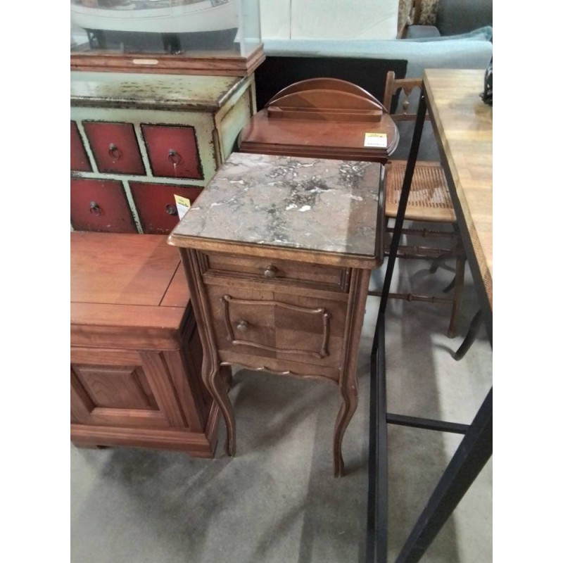 CHEVET MOULURÉ NAPOLÉON PIEDS GALBÉ DESSUS MARBRE GRIS 