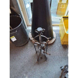 SERVITEUR DE CHEMINÉE FER...