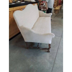 CANAPÉ LOUIS XIII ÉPOQUE XVIIE TISSU ECRU