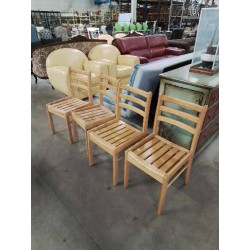 4 CHAISES BOIS CLAIR ASSISE...