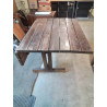 TABLE DE JARDIN A ABATTANTS BOIS