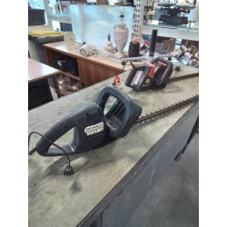 TAILLE HAIE ÉLECTRIQUE...