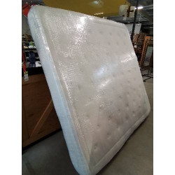 MATELAS MOUSSE A MÉMOIRE DE...