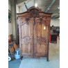 ARMOIRE DE MARIAGE CAUCHOISE PITCHPIN  SCULPTEE AUX COLOMBES