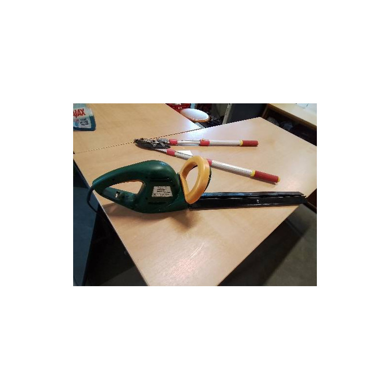 TAILLE HAIE ÉLECTRIQUE 550 W 60 CM