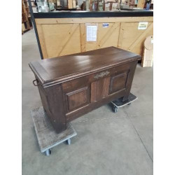 COFFRE BOIS MOULURÉ 