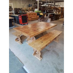 ENSEMBLE 3 PIÈCES 2 BANCS ET TABLE MONASTÈRE PIN 160X91X756,5