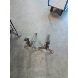 PAIRE DE CHENETS A ANNEAUX...