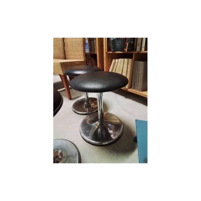 TABOURET RÉGLABLE HAUTEUR PIÈTEMENT MÉTAL CHROMÉ ASSISE CUIR NOIR