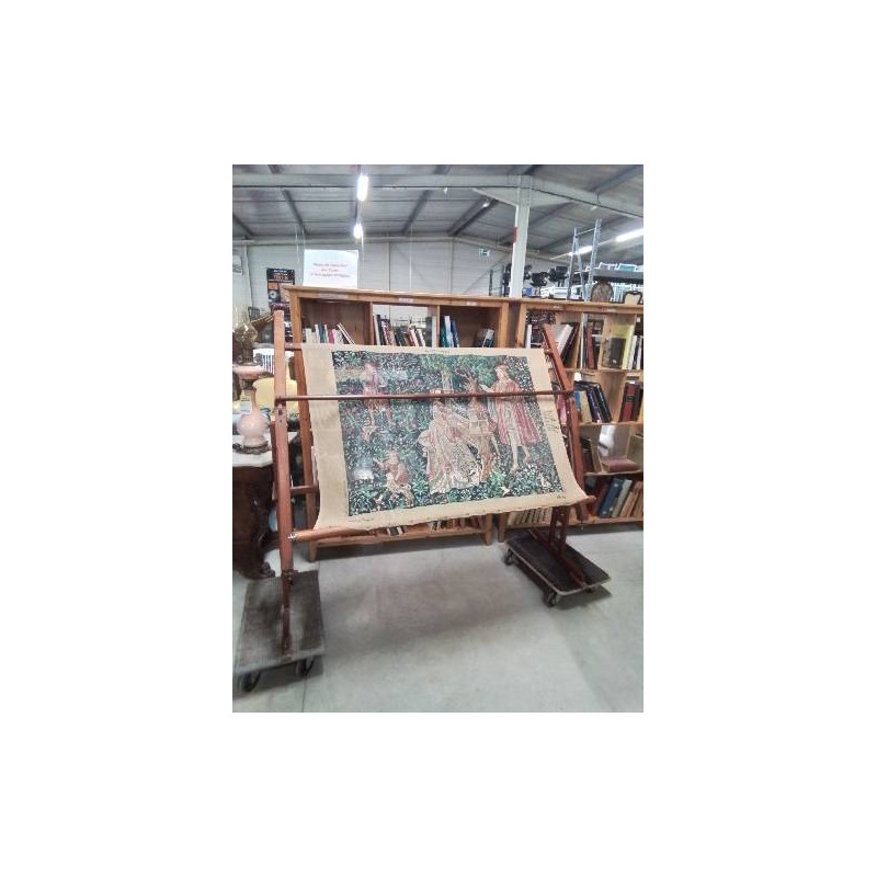 MÉTIER A BRODER  BOIS CLAIR