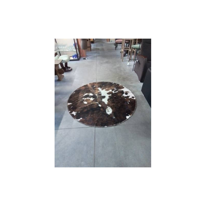 TAPIS ROND EN PEAU DE VACHE 147CM