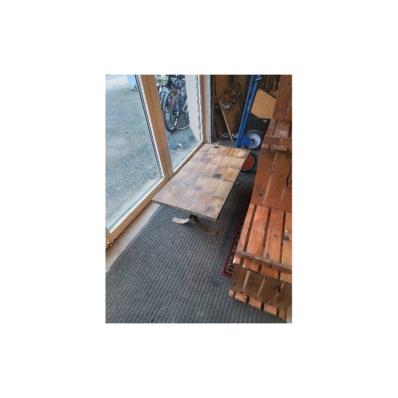 TABLE BASSE RECTANGULAIRE PIÈTEMENT ACIER DESSUS PLATEAU CARRELÉ ANNÉES 50