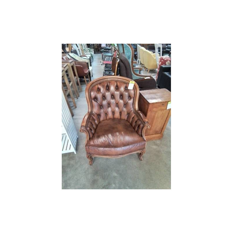 FAUTEUIL CHESTERFIELD BOIS CAPITONNÉ CUIR CHOCOLAT  