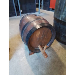 TONNEAU BOIS CERCLÉ SUR SOCLE 