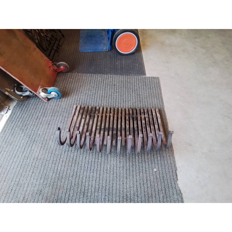 BERCEAU DE CHEMINEE FER FORGE