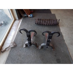 PAIRE DE CHENETS FER FORGÉ 
