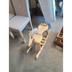 CHEVAL A BASCULE BOIS CLAIR