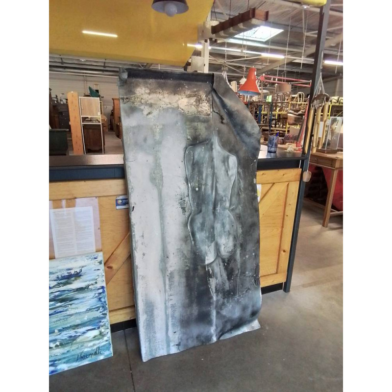 SPRAY SUR ZINC NU DAVID DEMEILLIERS ARTISTE FÉCAMPOIS NÉ EN 1969