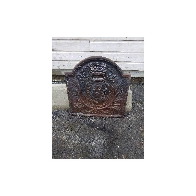 PLAQUE DE CHEMINÉE FONTE AUX FLEURS DE LYS 63X65