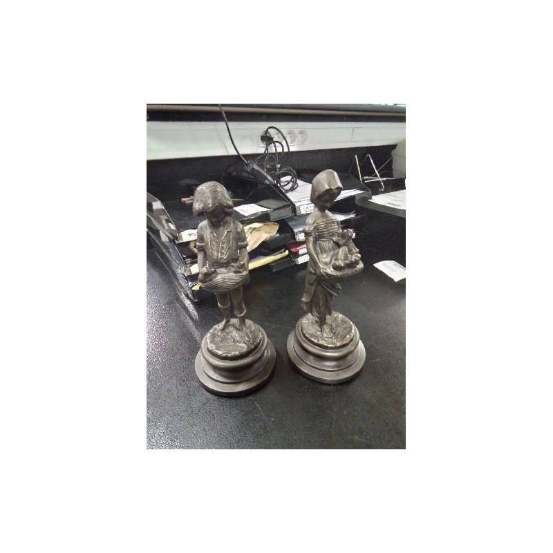 PAIRE DE SCULPTURES  BRONZE COUPLE D’ENFANT BRONZE 26CM FIN XIXE