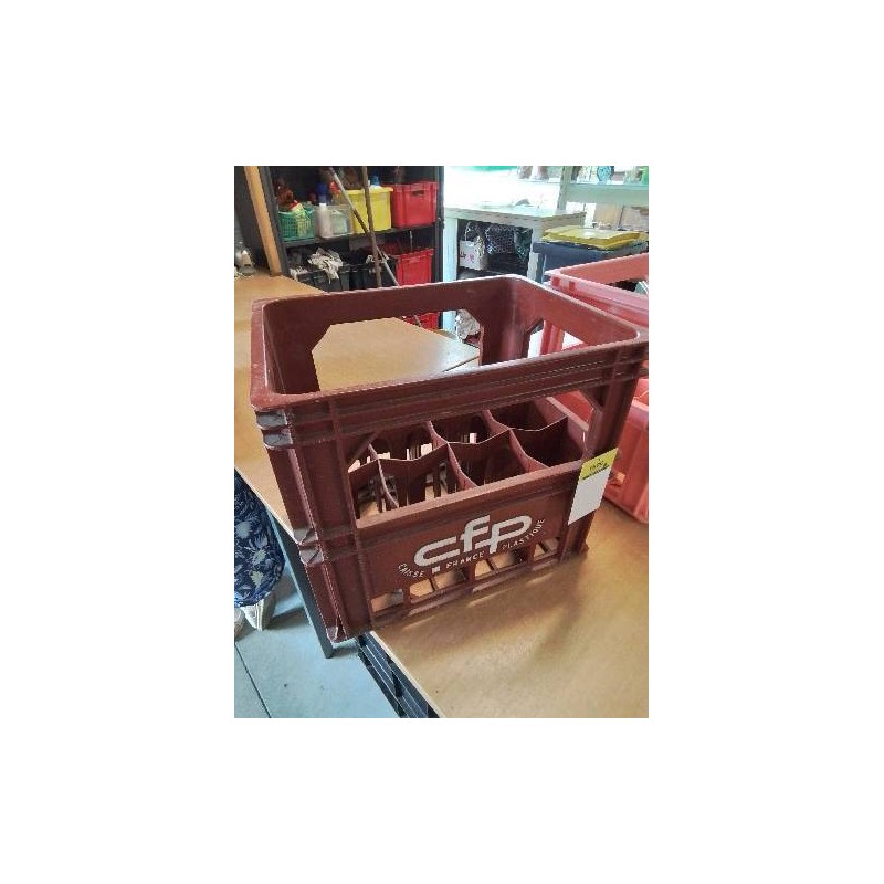 CASIER A BOUTEILLES RÉSINE ROUGE CFP 