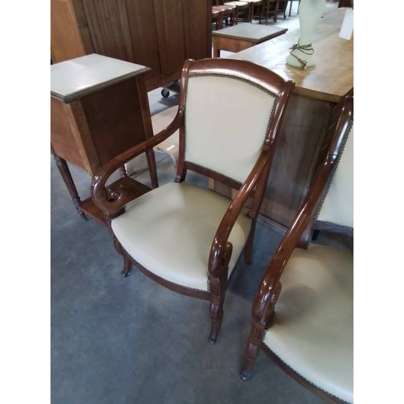 FAUTEUIL A CROSSE ACAJOU ASSISE ET DOSSIER  PU ECRU STYLE RESTAURATION 