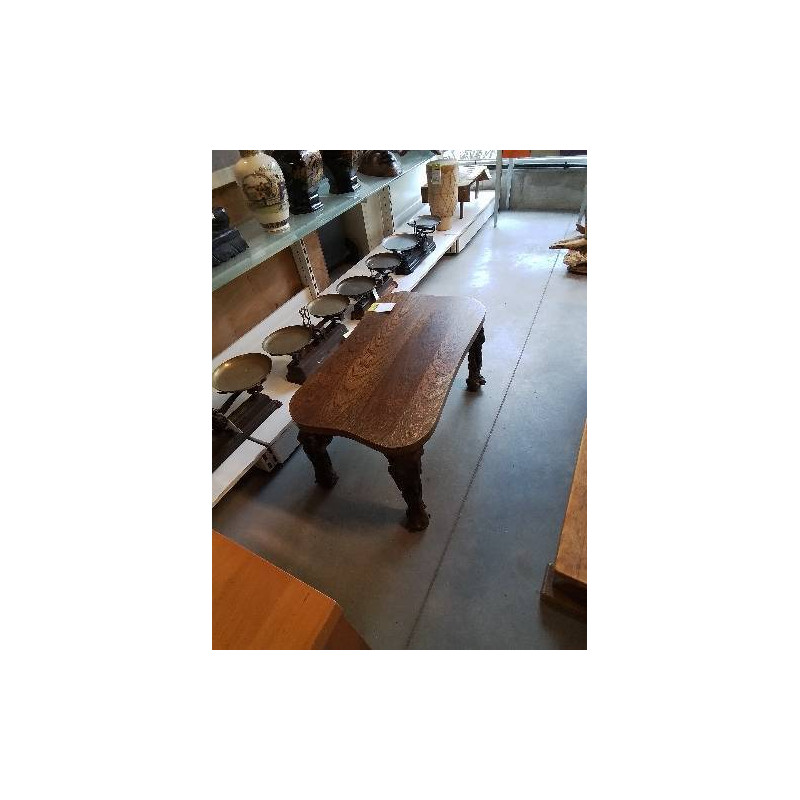 TABLE BASSE RECTANGULAIRE CHANTOURNÉ PIÈTEMENT CEP DE VIGNE 