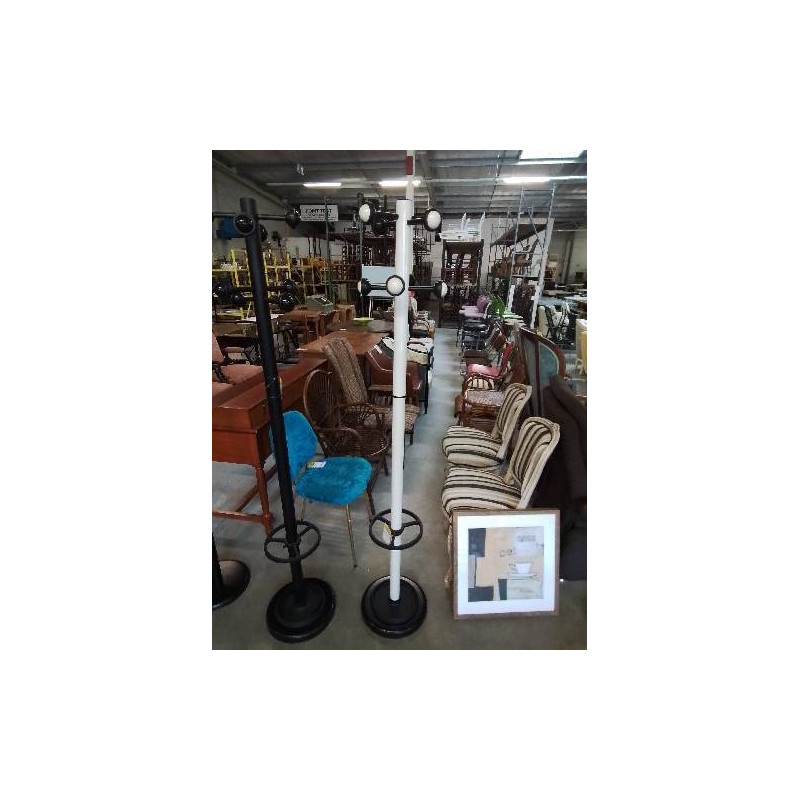 PERROQUET PORTE PARAPLUIE MÉTAL NOIR ET BLANC RÉSINE NOIR ET BLANC 8 PATÈRES 