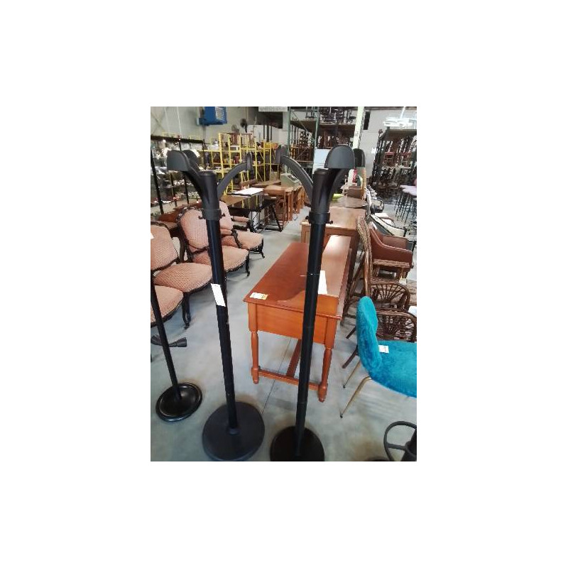 PERROQUET MÉTAL ET RÉSINE NOIR 3 BRANCHES 