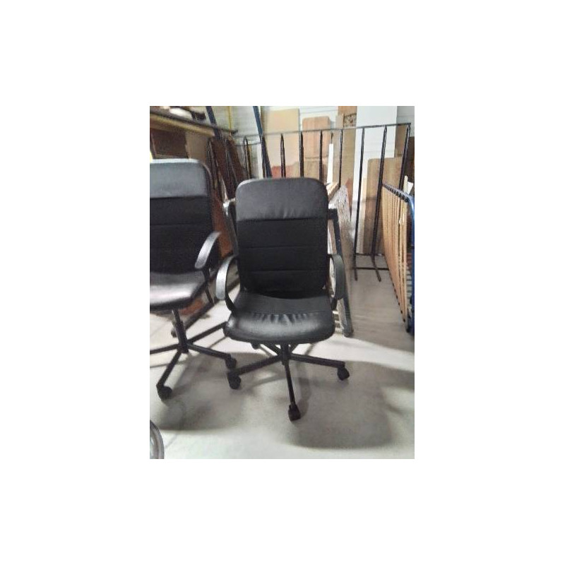 FAUTEUIL DE BUREAU A ROULETTES PIÈTEMENT MÉTAL NOIR ASSISE ET DOSSIER TISSU ET PU NOIR 