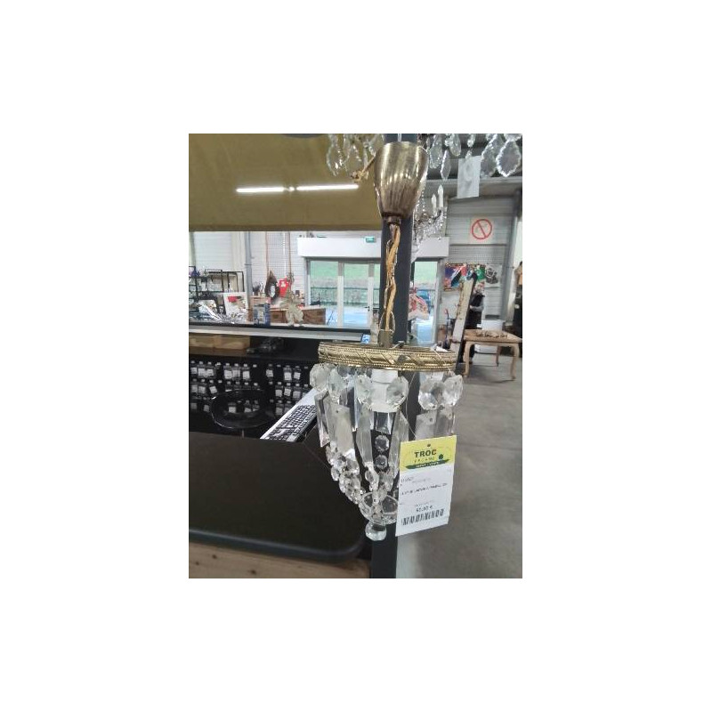 LUSTRE LAITON A PAMPILLES