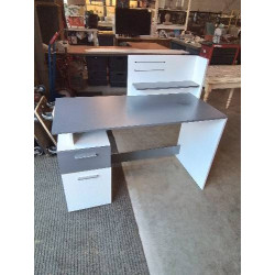 BUREAU RECTANGULAIRE BOIS GRIS ET BLANC 1 TABLETTE 1 TIROIR 1 PORTE