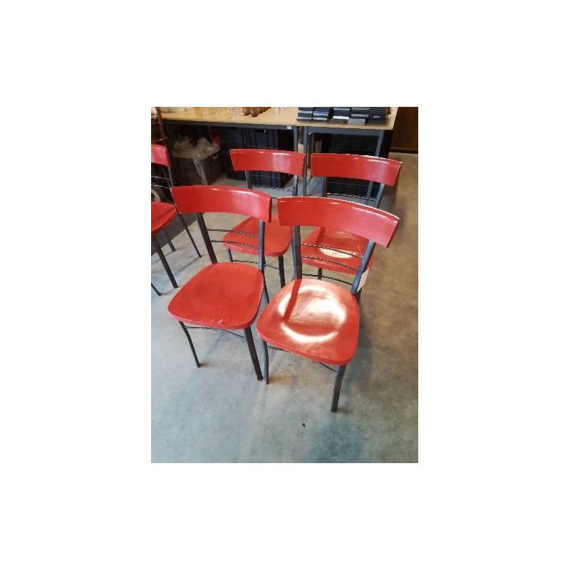 4 CHAISES PIÈTEMENT MÉTAL GRIS ASSISE ET DOSSIER BOIS ROUGE 
