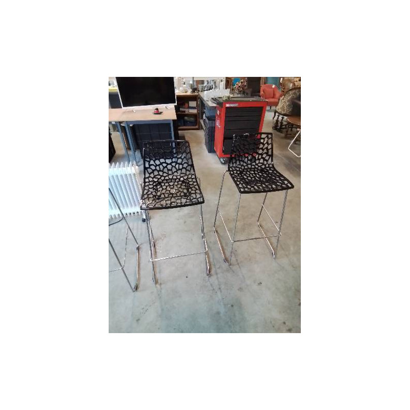 TABOURET DE BAR PIÈTEMENT MÉTAL CHROMÉ ASSISE RESINE NOIR AJOURÉ 