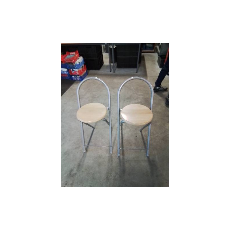 PAIRE DE TABOURETS PLIANTS MÉTAL GRIS ASSISE BOIS CLAIR 
