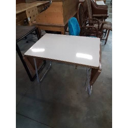 TABLE DE CAMPING PLIANTE...