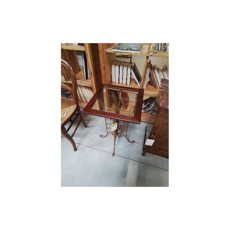 CONSOLE CARRÉE PIÈTEMENT MÉTAL OCRE DESSUS BOIS ET VERRE