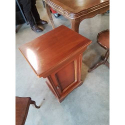 CHEVET BOIS CLAIR MOULURÉ 1...