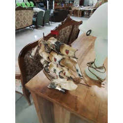 MAQUETTE BATEAU CORNE