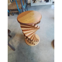 ÉTAGÈRE RONDE RANGE CD’S...