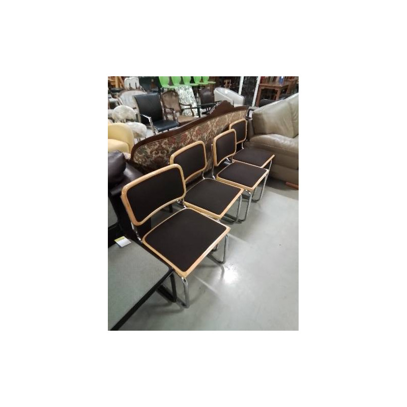 4 CHAISES PIÈTEMENT MÉTAL CHROMÉ ASSISE ET DOSSIER BOIS CLAIR CAPITONNÉ TISSU CHOCOLAT ITALIE 