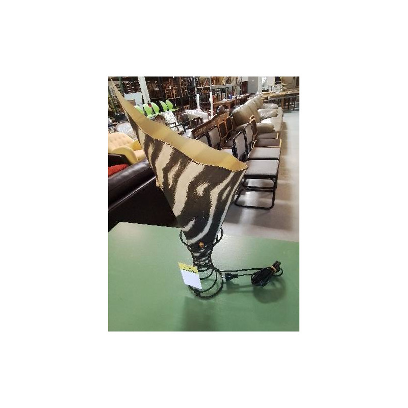 LAMPE RESSORT ET PAPIER ZÈBRÉ