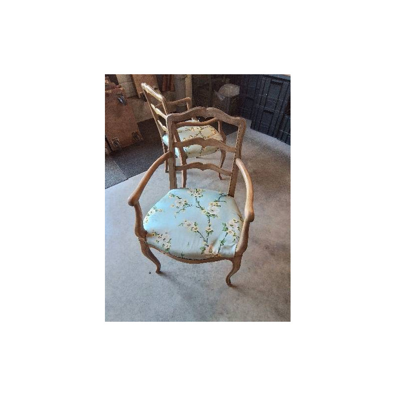 FAUTEUIL BOIS CLAIR ASSISE TISSU VERT AUX FLEURS DOSSIER MOUSTACHE 