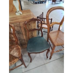 CHAISE BOIS SCULPTÉ ASSISE...