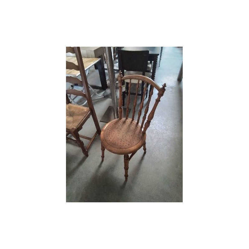 CHAISE BISTROT BOIS CLAIR A BARREAUX ASSISE PERFORÉE DÉBUT XXE
