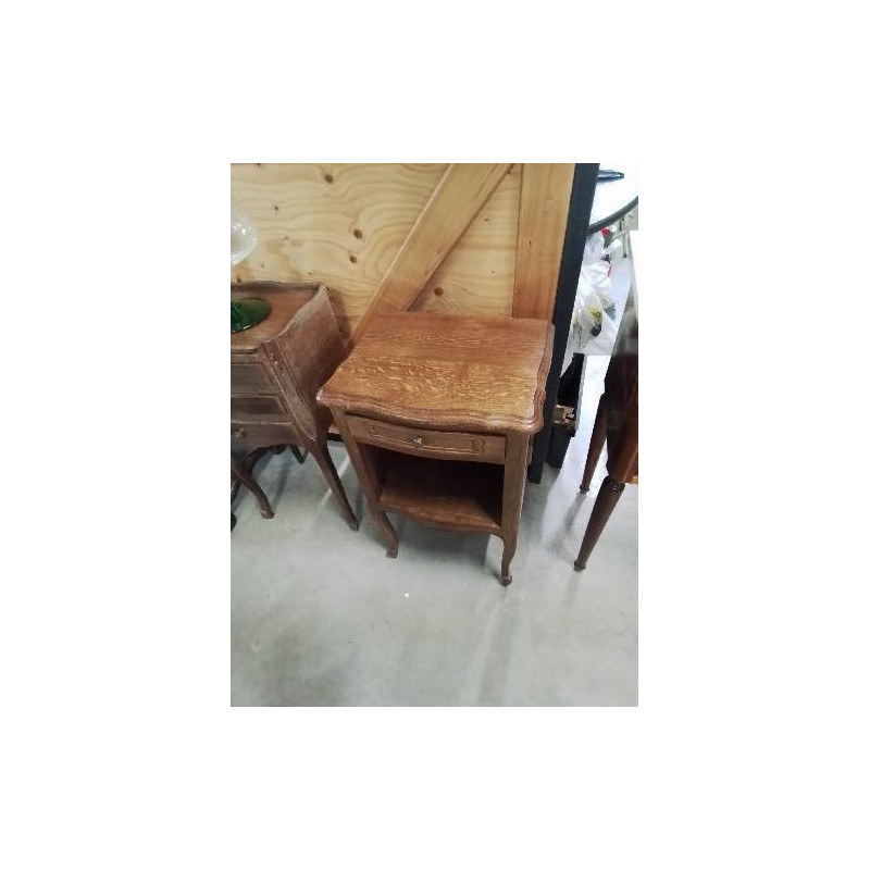 CHEVET CHANTOURNÉ BOIS 1 TIROIR 1 NICHE STYLE REGENCE 