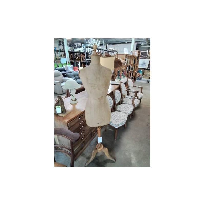 MANNEQUIN DE COUTURE SUR PIED TRIPODE BOIS GIRARD DÉBUT XXE
