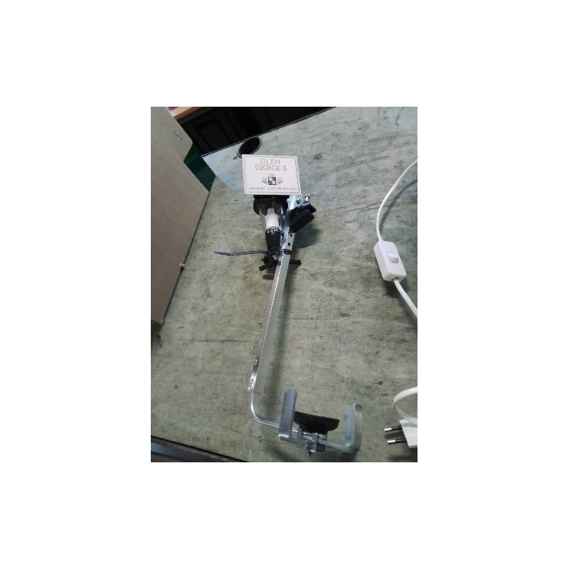 DISTRIBUTEUR DE  WHISKY GLEN GEORGE S