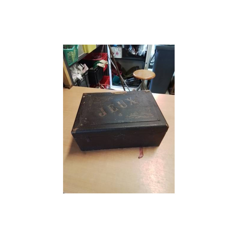 BOITE A JEUX BOIS GAINÉ DÉBUT XXE